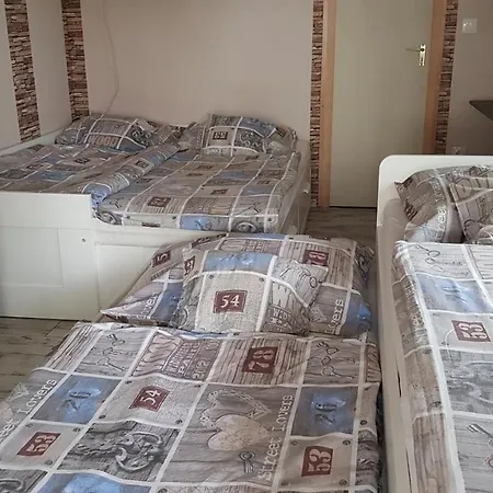 Kids' Paradise House 4*