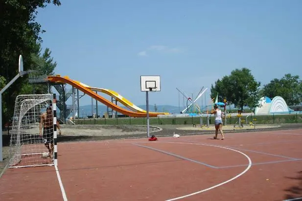Kids' Paradise House Pensiune 3*